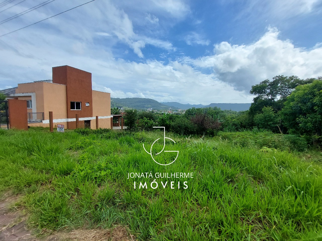 Terreno à venda em feliz-rs, bairro matiel, com 450m² de áre
