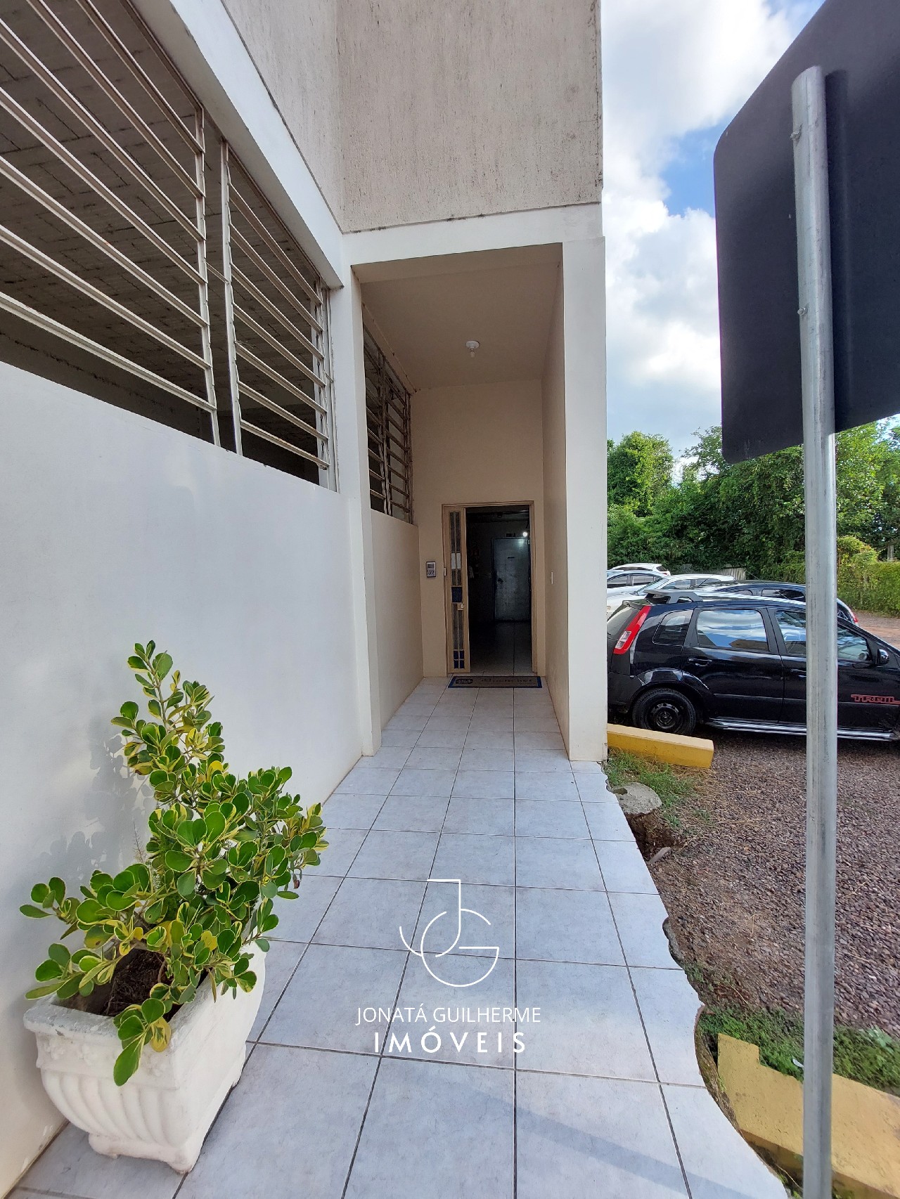 Imperdível apartamento à venda no centro de feliz-rs: 2 quar