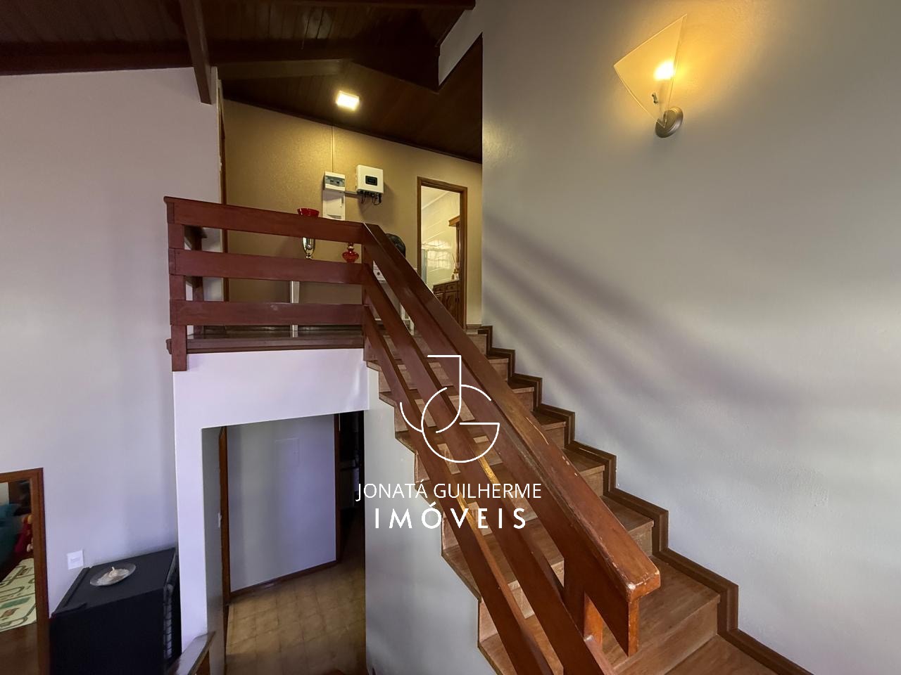 Casa ampla com 3 dormitórios, piscina, espaço gourmet e energia solar no bairro Vila Rica, Feliz