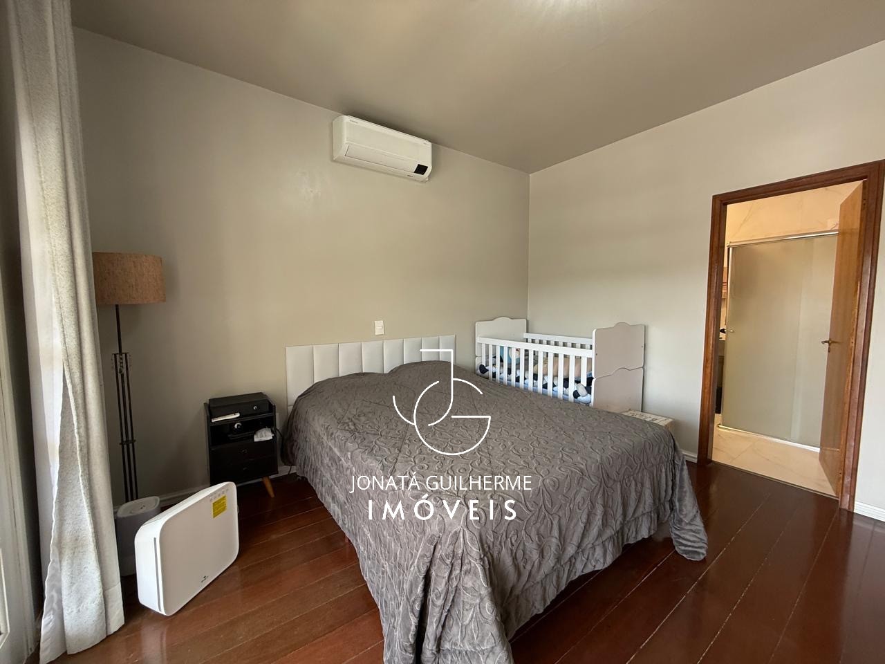 Casa ampla com 3 dormitórios, piscina, espaço gourmet e energia solar no bairro Vila Rica, Feliz