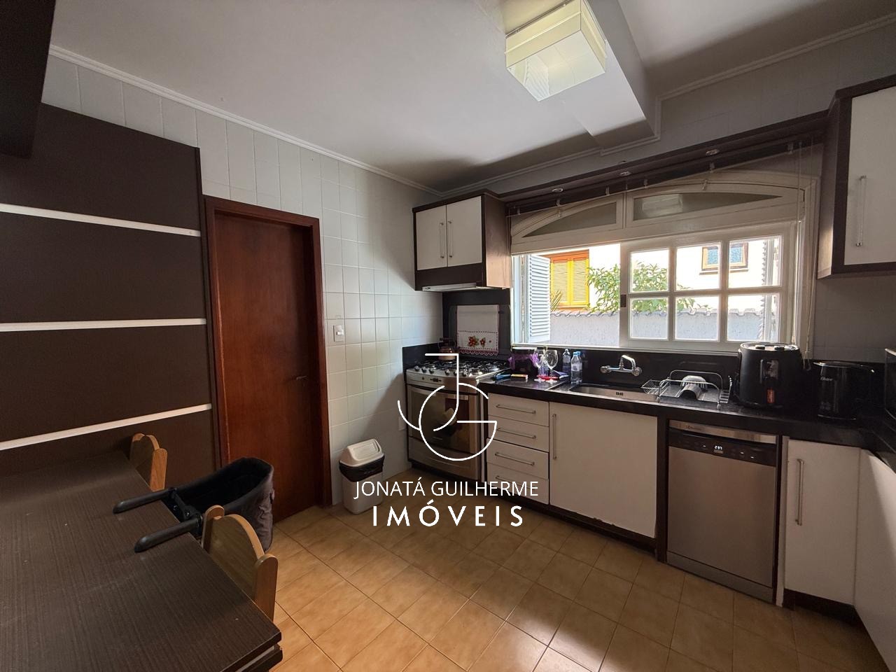 Casa ampla com 3 dormitórios, piscina, espaço gourmet e energia solar no bairro Vila Rica, Feliz