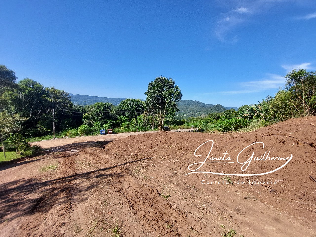 Terreno à venda em Feliz-RS, bairro Matiel, 450m² de área! Venha conferir essa oportunidade única!