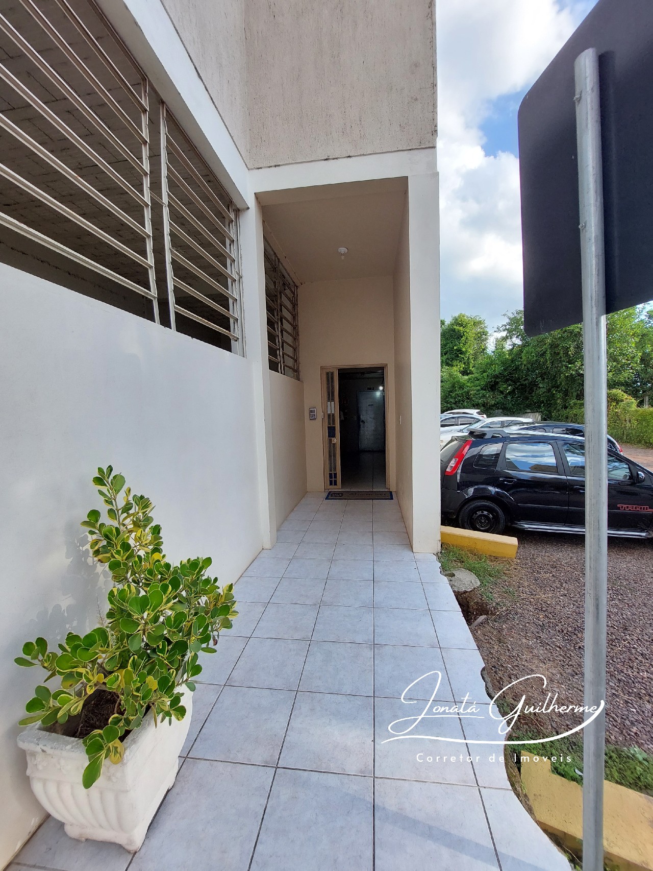 Imperdível apartamento à venda no Centro de Feliz-RS: 2 quartos, 2 salas, 1 banheiro, 1 vaga de garagem, 104,00 m²!