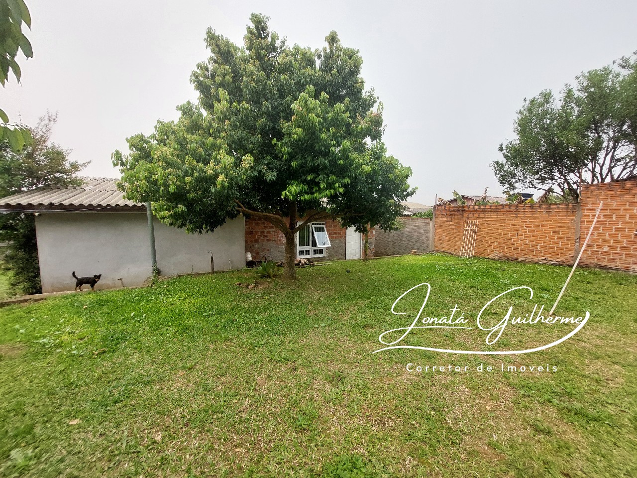 Casa à venda em Capela de Santana-RS, no bairro Bosque de Capela: 3 quartos, 1 sala, 1 banheiro, 1 vaga de garagem, 156m².