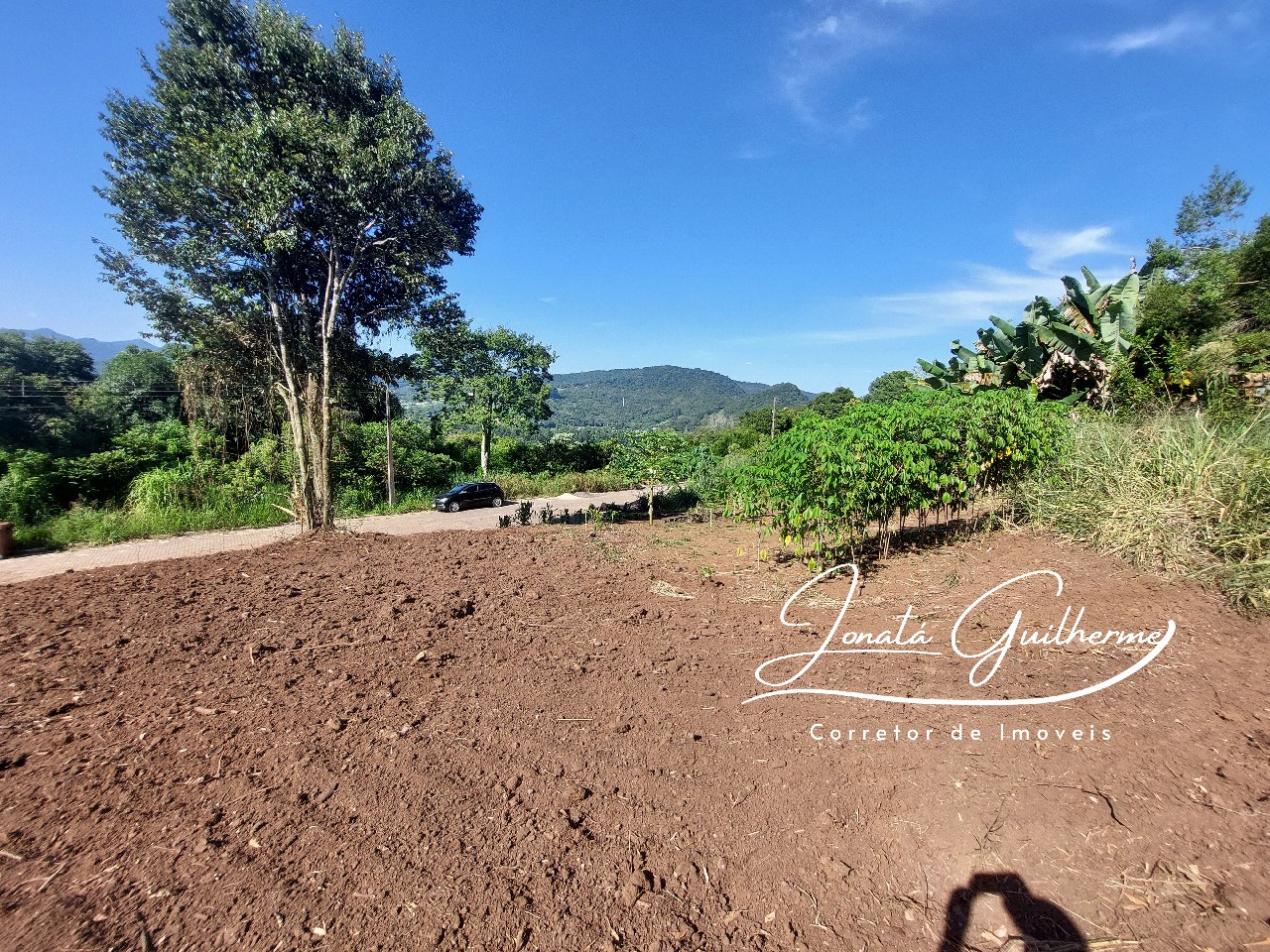 Terreno à venda em Feliz-RS, bairro Matiel, 450m² de área! Venha conferir essa oportunidade única!