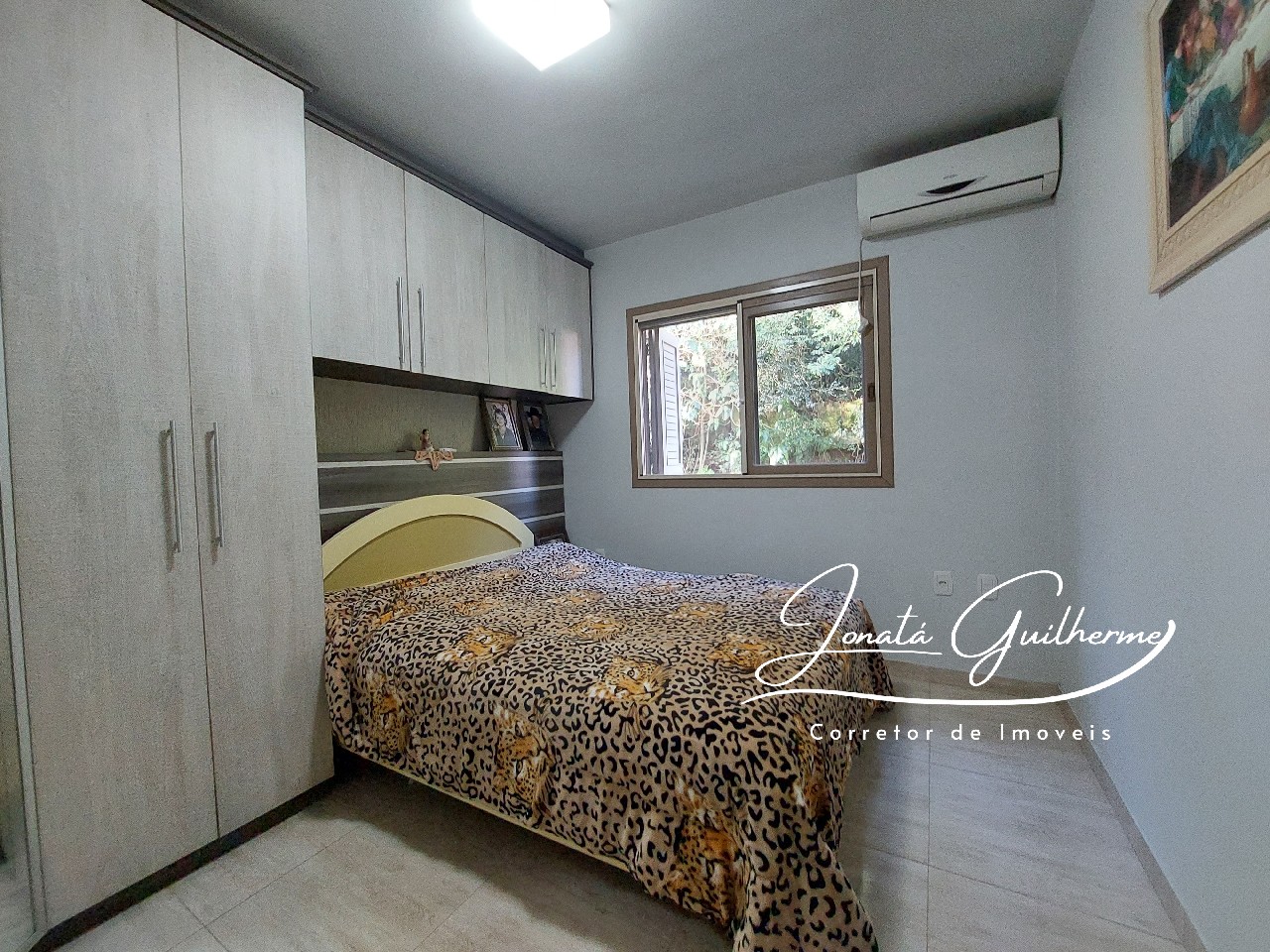 Casa à venda em Feliz-RS, bairro Matiel: 3 quartos, 1 sala, 2 banheiros, 3 vagas de garagem, 141m². Confira!