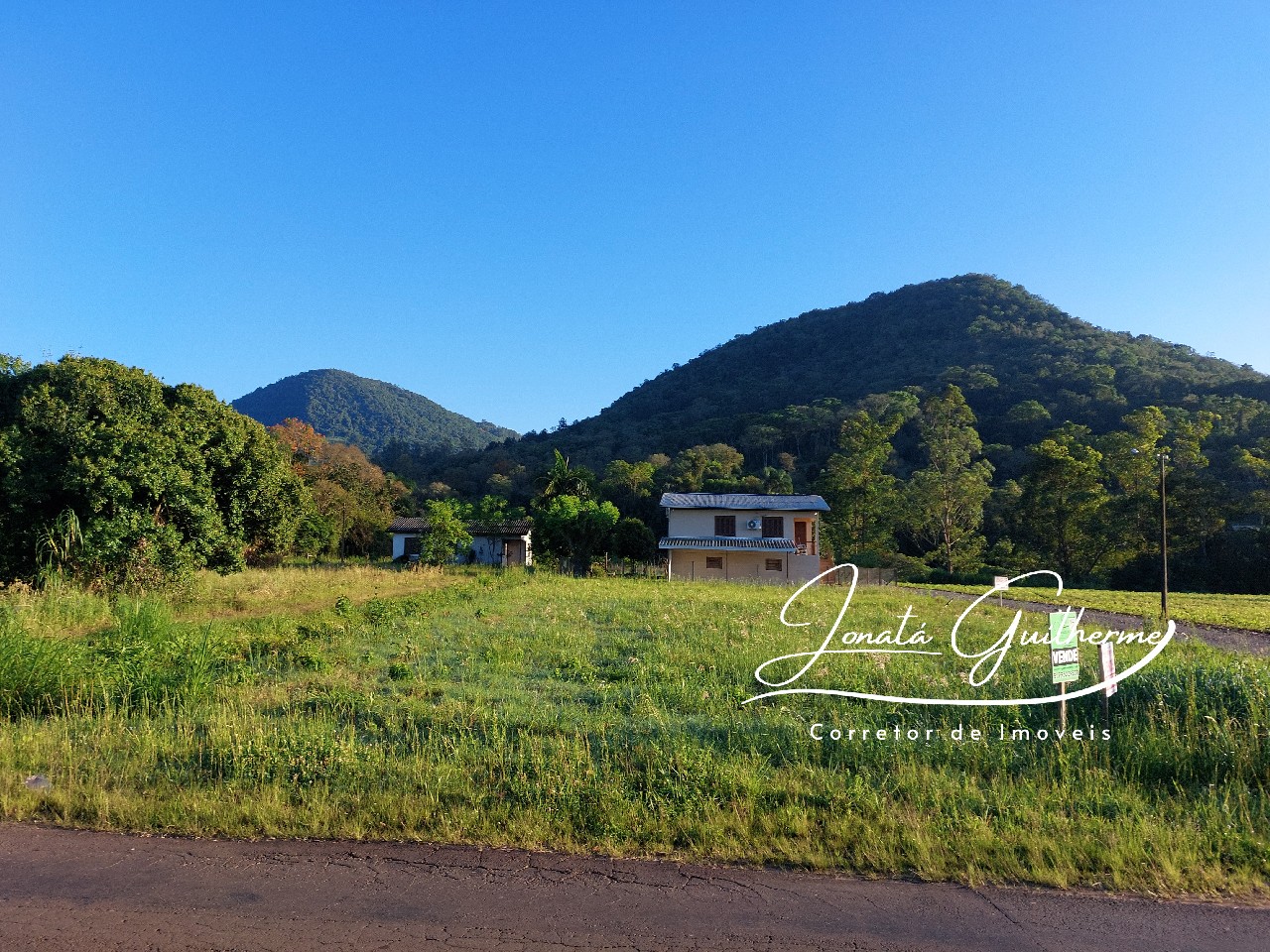 Terreno à venda em Vale Real-RS, bairro Arroio do Ouro, com 416,00 m² de área! Investimento imperdível!