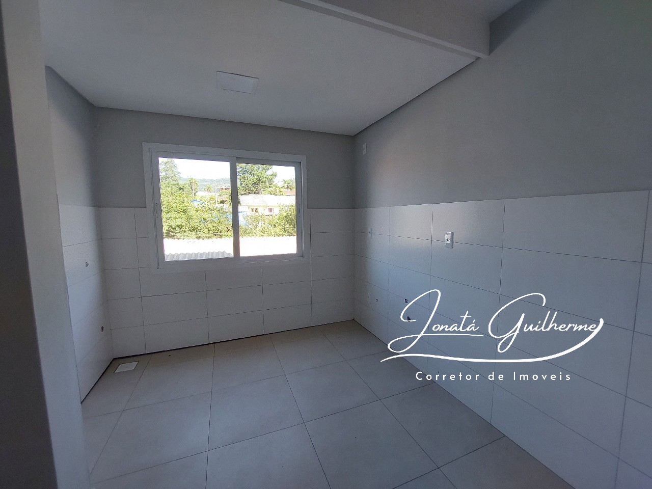 Imperdível oportunidade de adquirir apartamento no Centro de Vale Real-RS com 2 quartos, sala, banheiro e vaga de garagem!