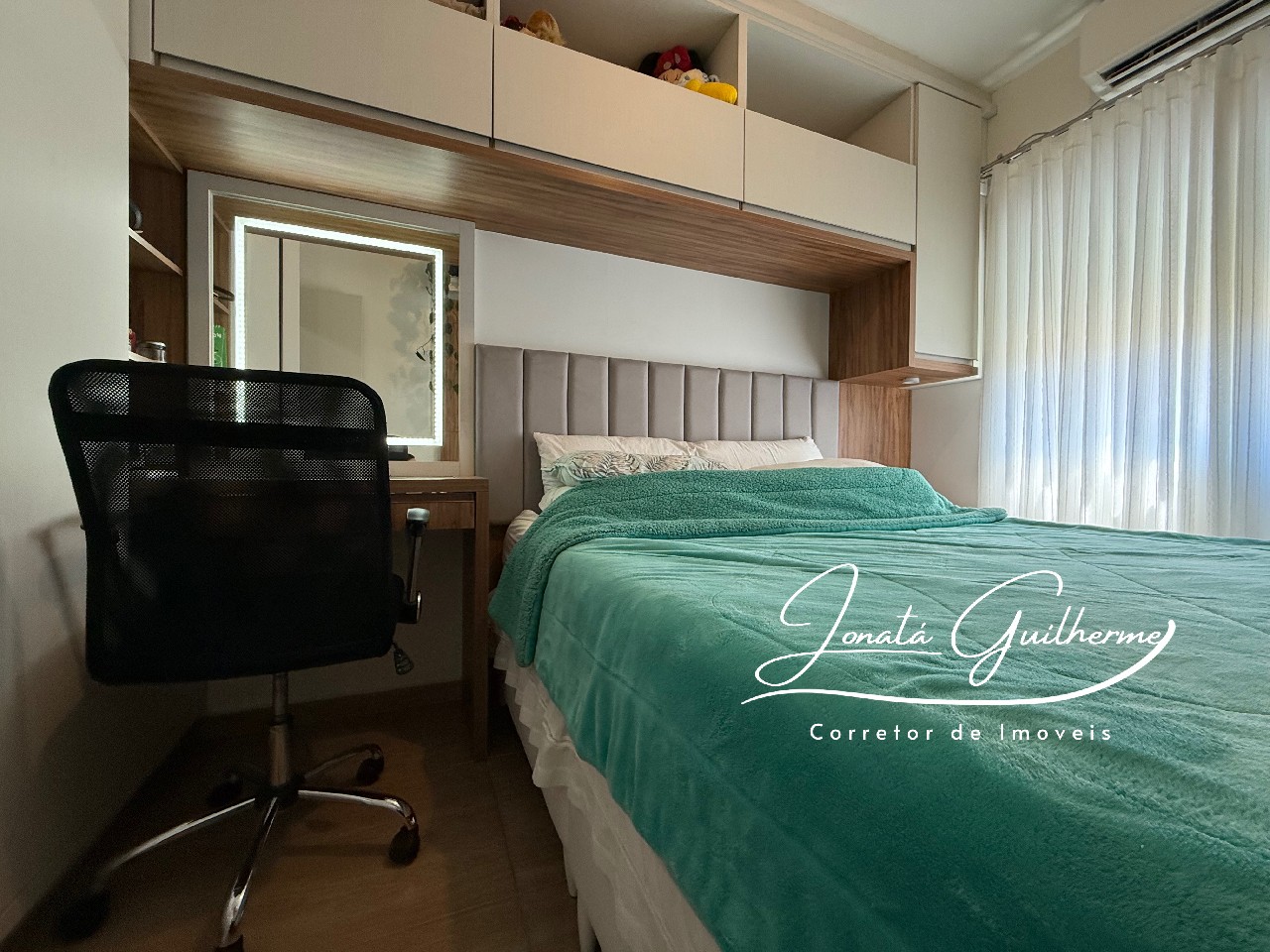 Casa em Condomínio à Venda no Centro de Feliz-RS: 2 Quartos, 1 Sala, 1 Banheiro, 1 Vaga de Garagem, 54m²