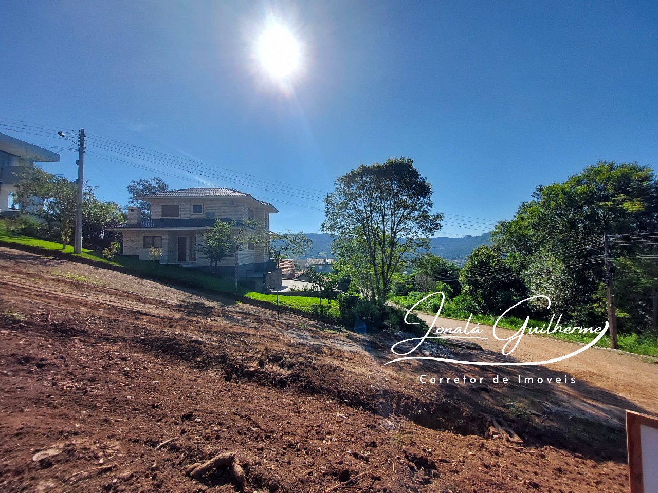 Terreno à venda em Feliz-RS, bairro Matiel, 450m² de área! Venha conferir essa oportunidade única!
