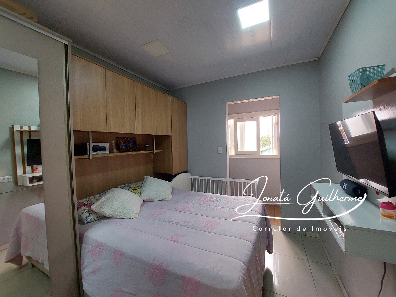 Casa à venda em Capela de Santana-RS, no bairro Bosque de Capela: 3 quartos, 1 sala, 1 banheiro, 1 vaga de garagem, 156m².