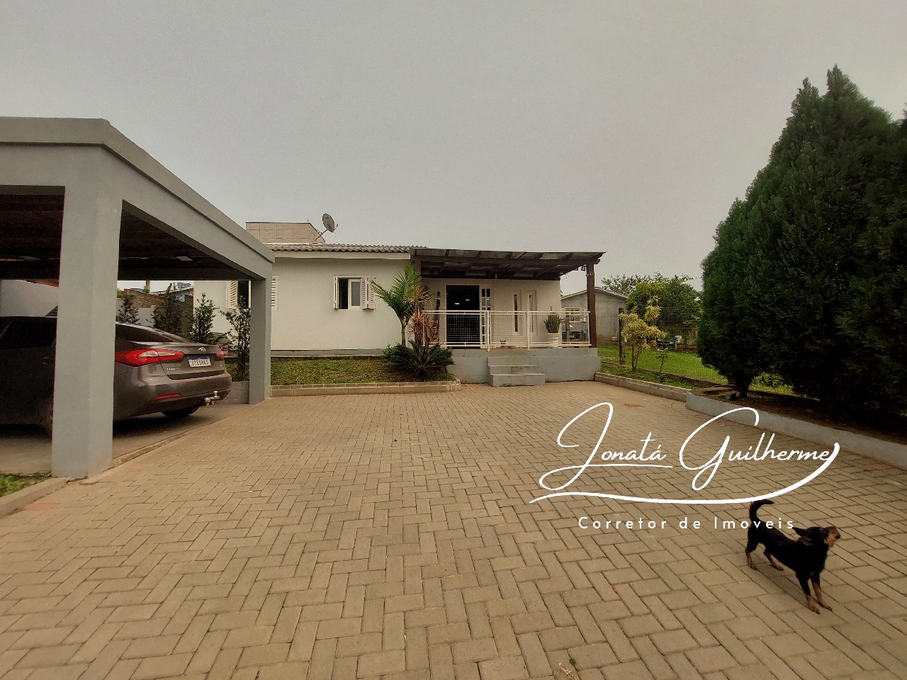 Casa à venda em Capela de Santana-RS, no bairro Bosque de Capela: 3 quartos, 1 sala, 1 banheiro, 1 vaga de garagem, 156m².