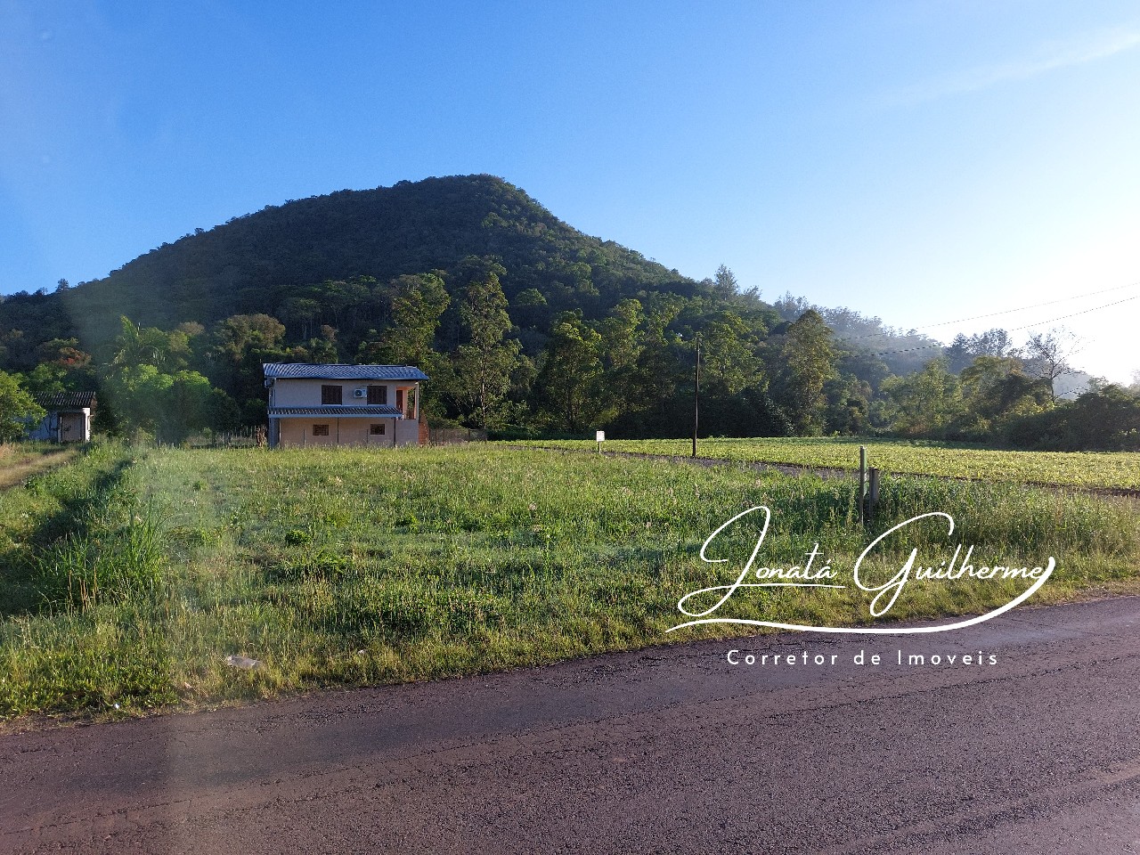 Terreno à venda em Vale Real-RS, bairro Arroio do Ouro, com 416,00 m² de área! Investimento imperdível!