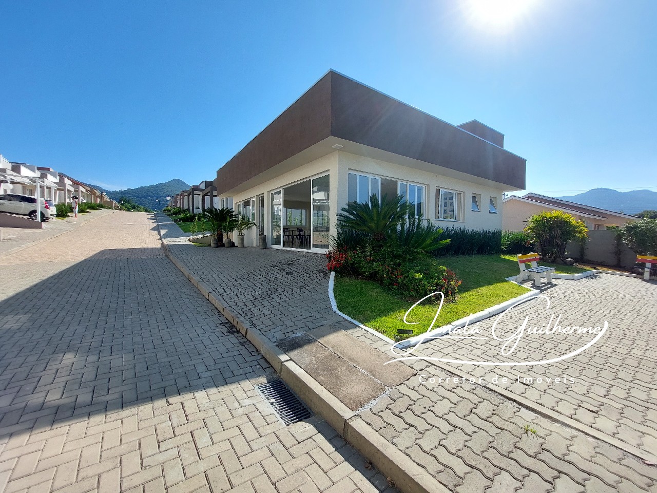 Imperdível oportunidade de adquirir apartamento no Centro de Vale Real-RS com 2 quartos, sala, banheiro e vaga de garagem!