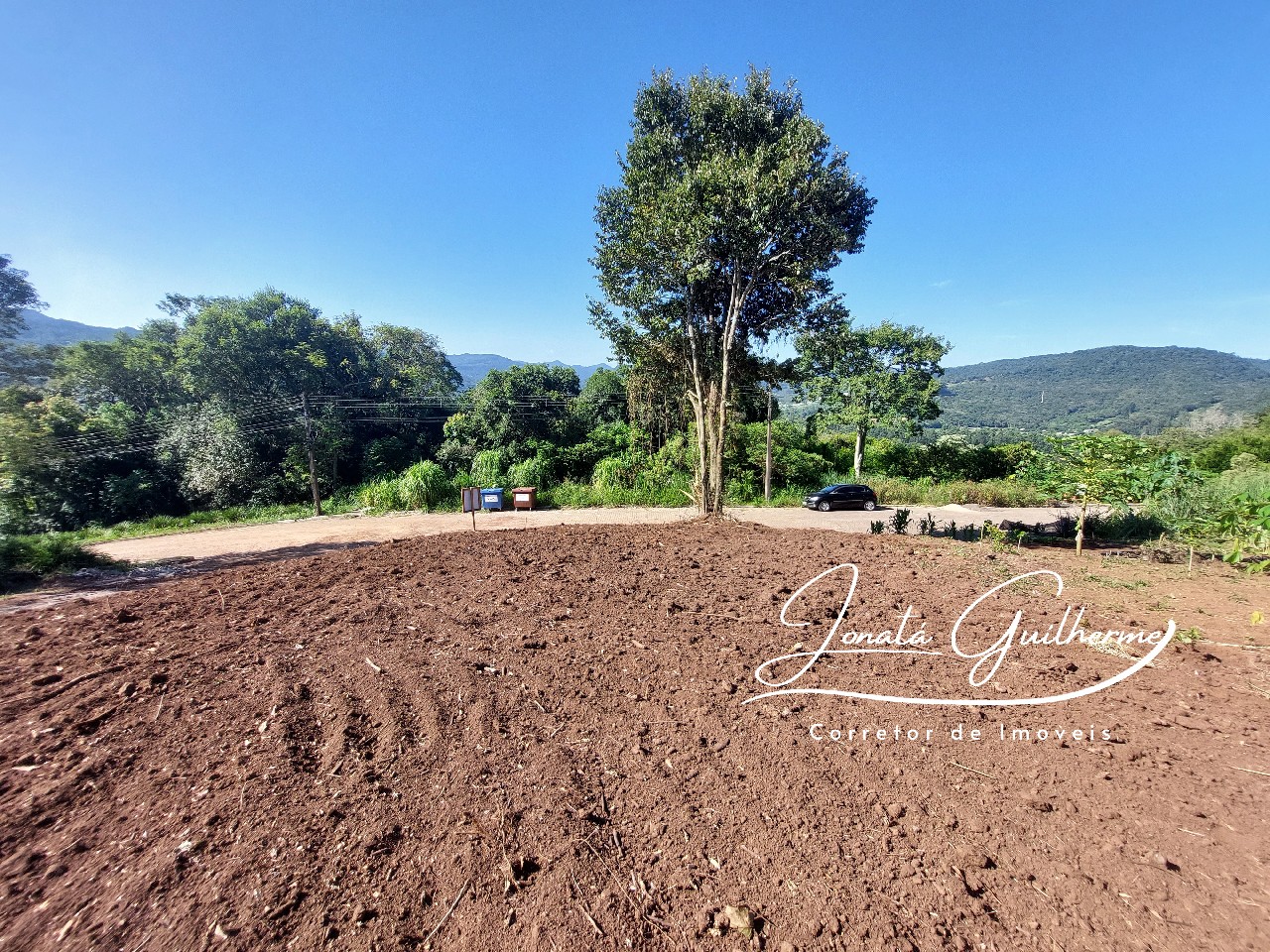 Terreno à venda em Feliz-RS, bairro Matiel, 450m² de área! Venha conferir essa oportunidade única!