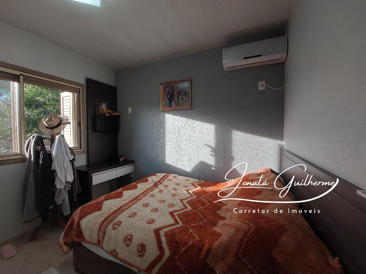 Casa à venda em Feliz-RS, bairro Matiel: 3 quartos, 1 sala, 2 banheiros, 3 vagas de garagem, 141m². Confira!