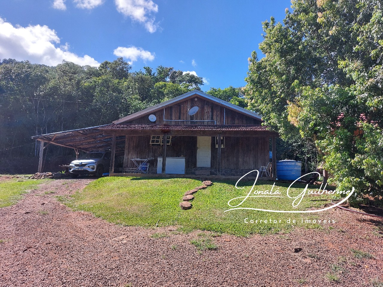 Chácara à venda em Feliz-RS, bairro Bananal: 2 quartos, 1 sala, 1 banheiro, 1 vaga, 13 hectares de área!