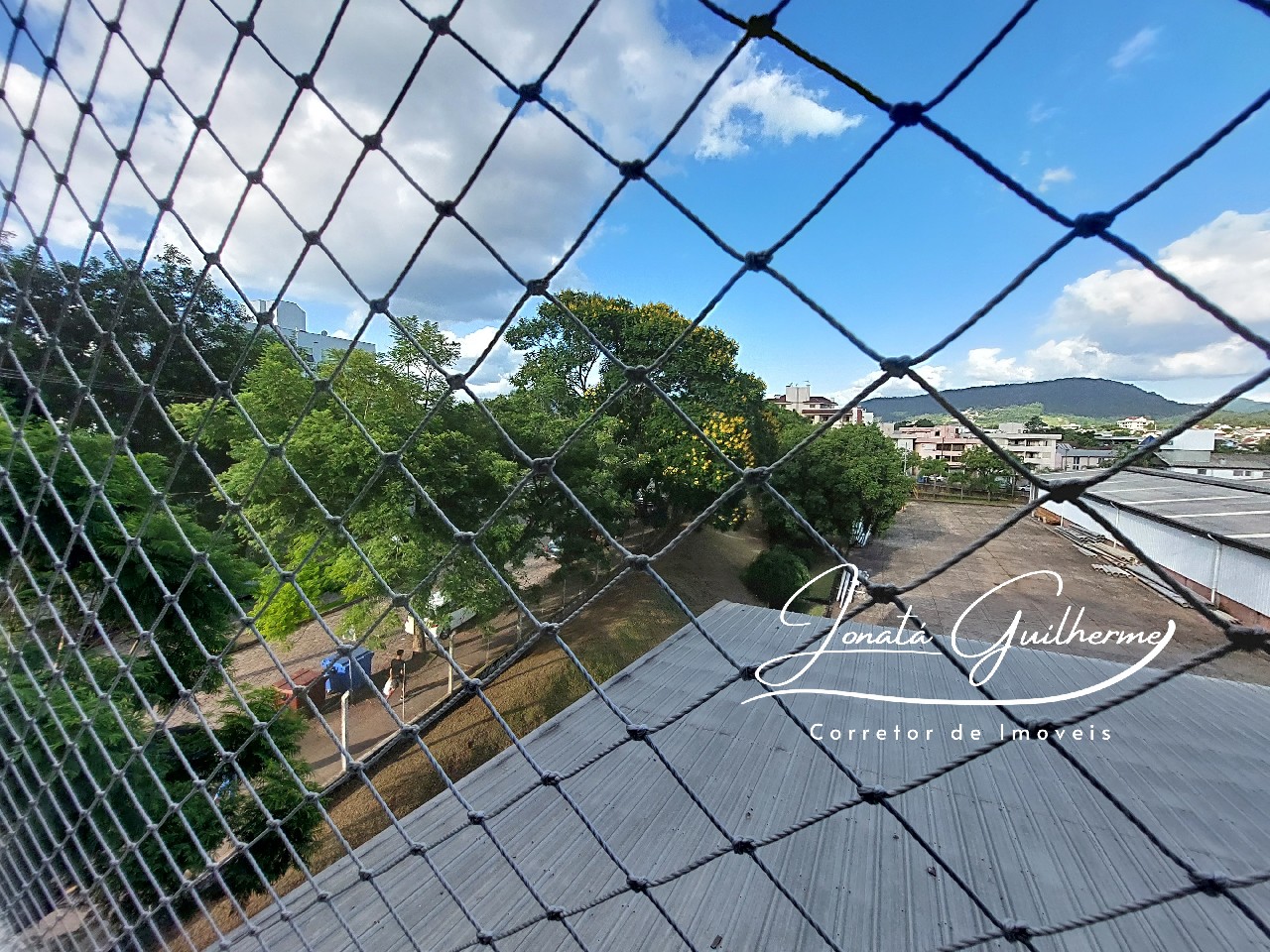Imperdível apartamento à venda no Centro de Feliz-RS: 2 quartos, 2 salas, 1 banheiro, 1 vaga de garagem, 104,00 m²!