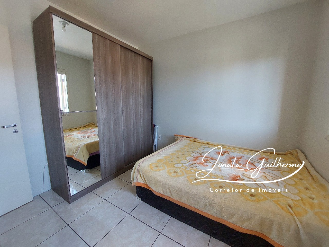 Imperdível: Casa em Condomínio no Centro de Feliz-RS, com 2 quartos, 1 sala, 2 banheiros e 77,58m².