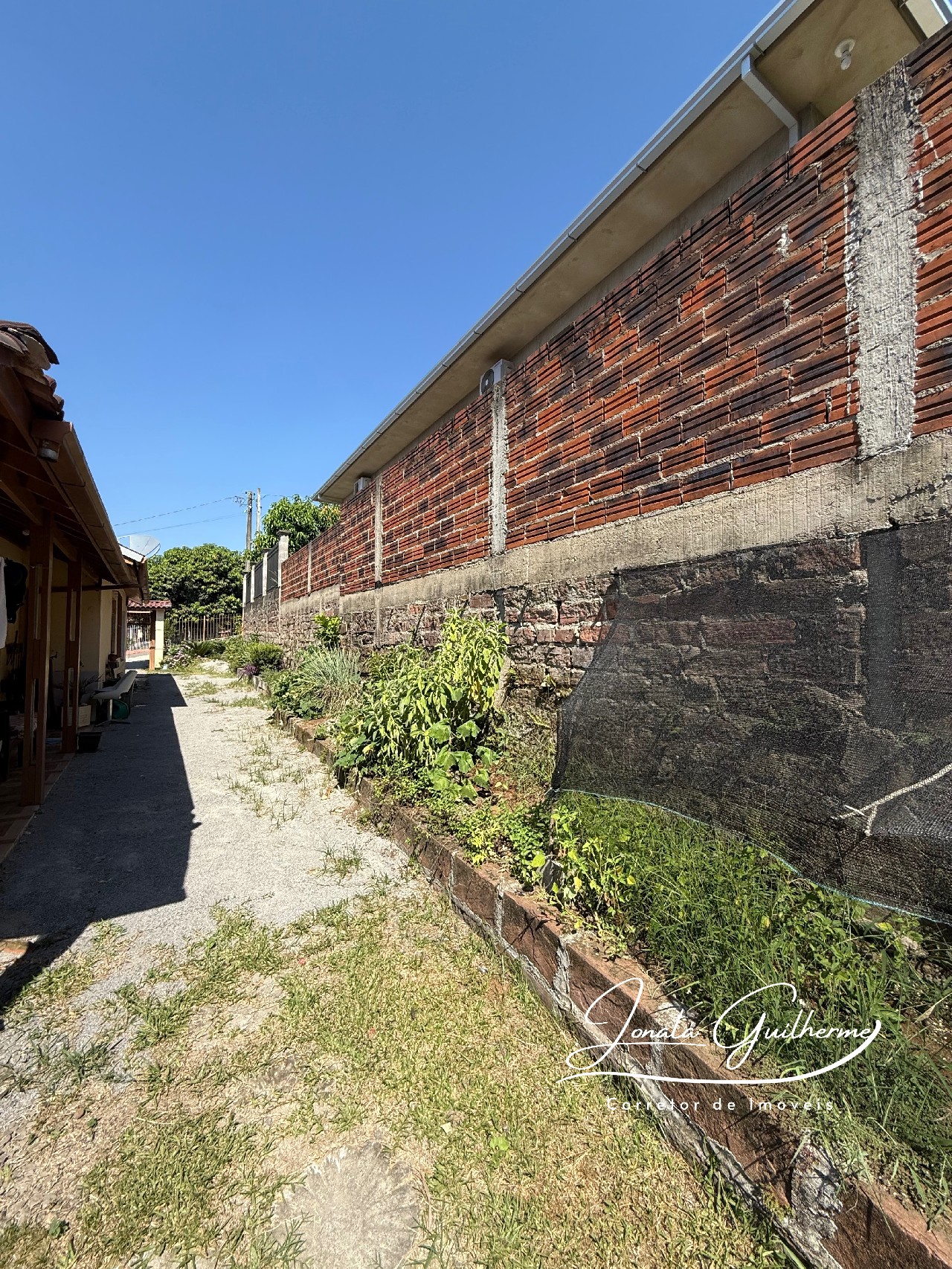 Imperdível: Casa à venda em Feliz-RS, bairro Matiel, 4 quartos, 1 sala, 2 banheiros, 1 vaga de garagem, 185,82 m² de área.