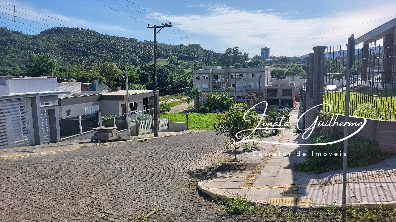 Terreno à venda na cidade de Feliz-RS, bairro Bela Vista - 360,03m² de área!