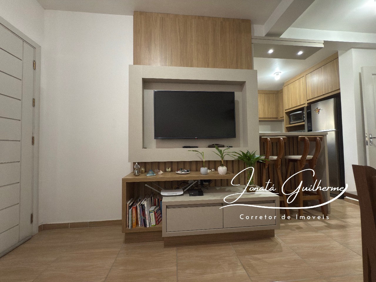 Casa em Condomínio à Venda no Centro de Feliz-RS: 2 Quartos, 1 Sala, 1 Banheiro, 1 Vaga de Garagem, 54m²