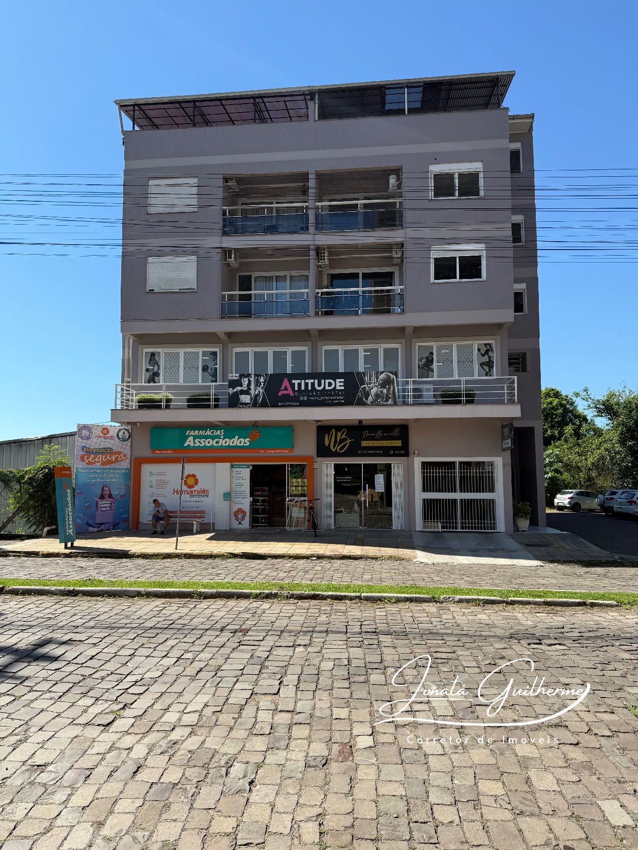 Imperdível apartamento à venda no Centro de Feliz-RS: 2 quartos, 2 salas, 1 banheiro, 1 vaga de garagem, 104,00 m²!