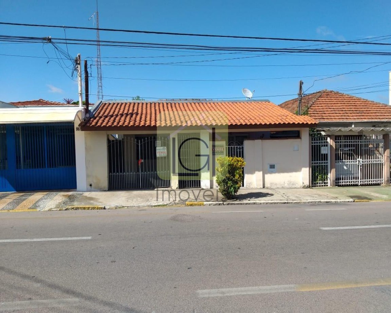 CASA RESIDENCIAL em Salto - SP, Vila Teixeira