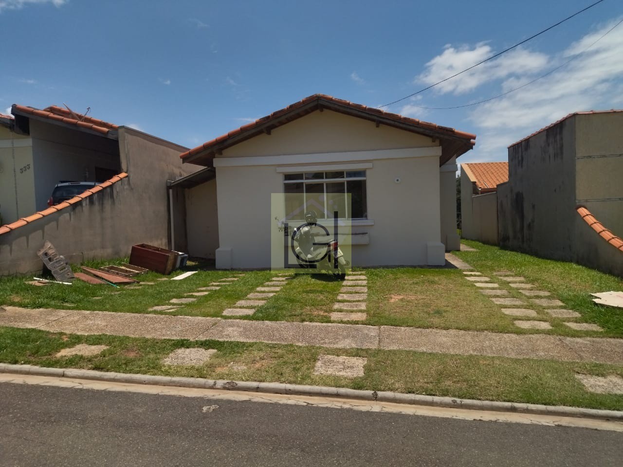 CASA RESIDENCIAL em ITU - SP, BAIRRO CAMPOS DE SANTO ANTÔNIO