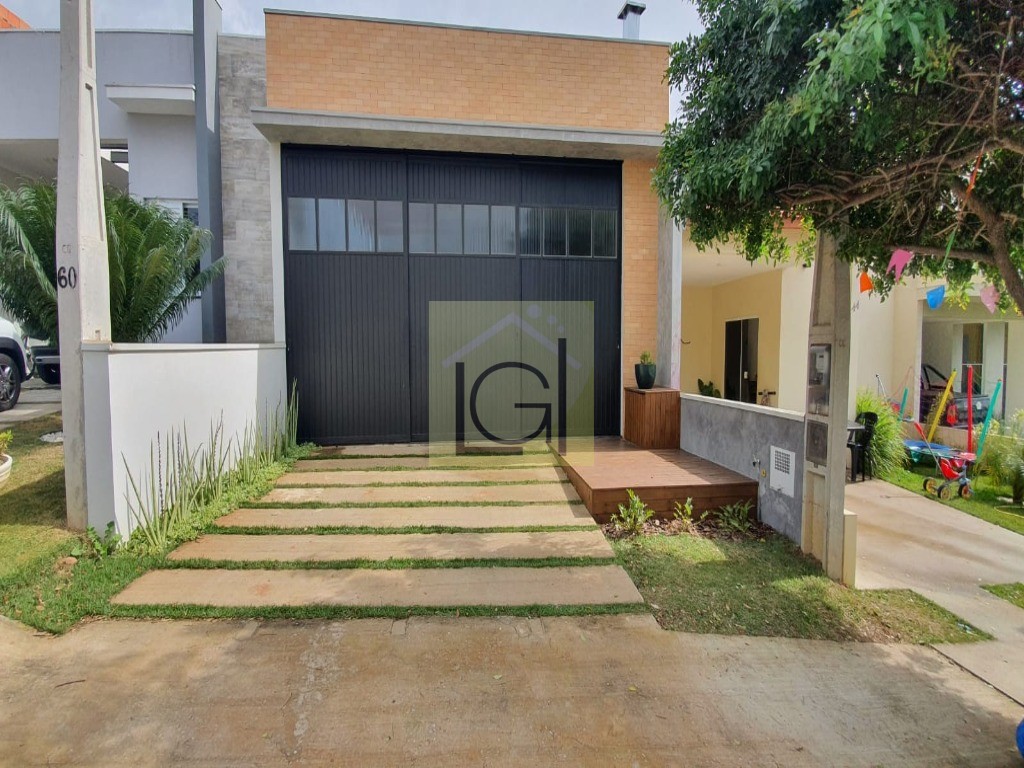 CASA RESIDENCIAL em SALTO - SP, VILLAGE MOUTONNÉE