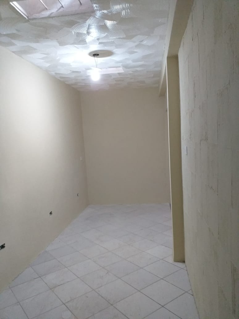 Casa para Comprar em VILA CARMOSINA - SÃO PAULO - SP