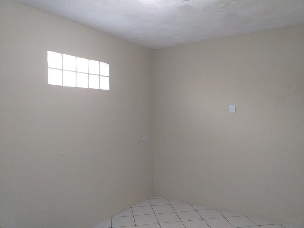 Casa para Comprar em VILA CARMOSINA - SÃO PAULO - SP
