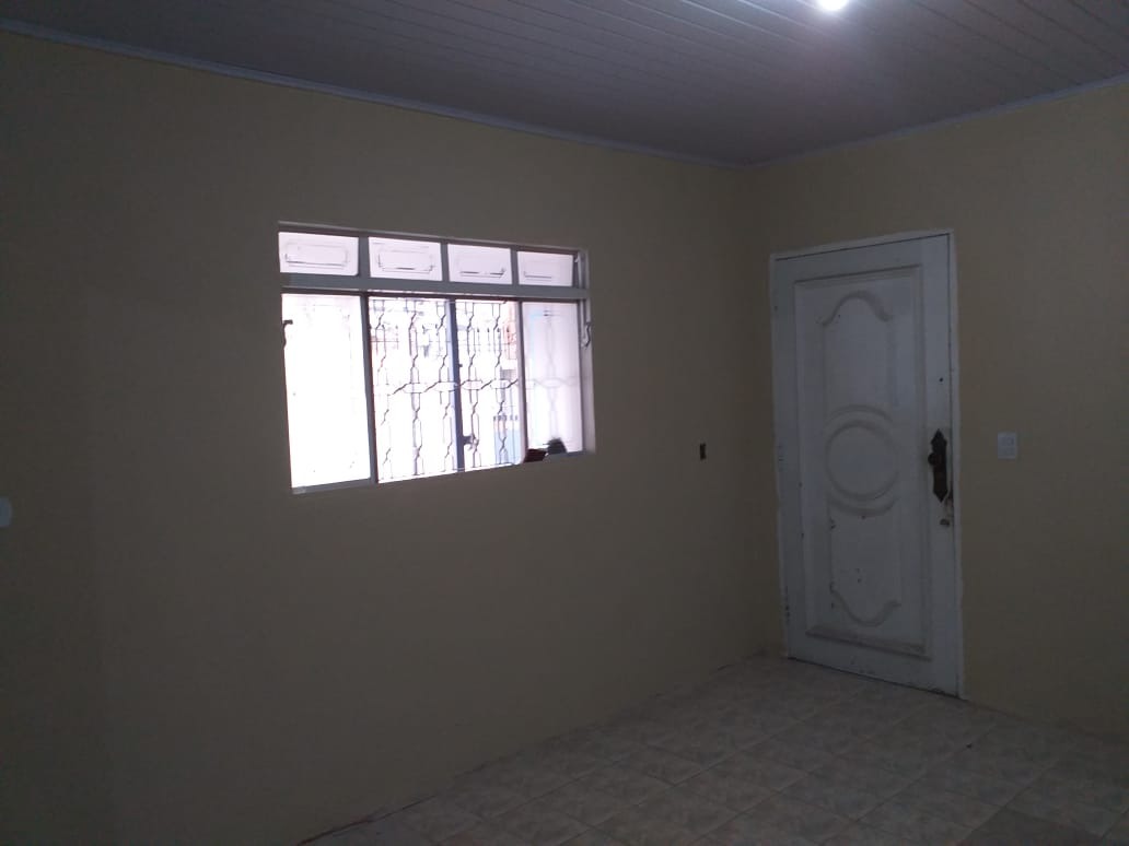 Casa para Comprar em VILA CARMOSINA - SÃO PAULO - SP
