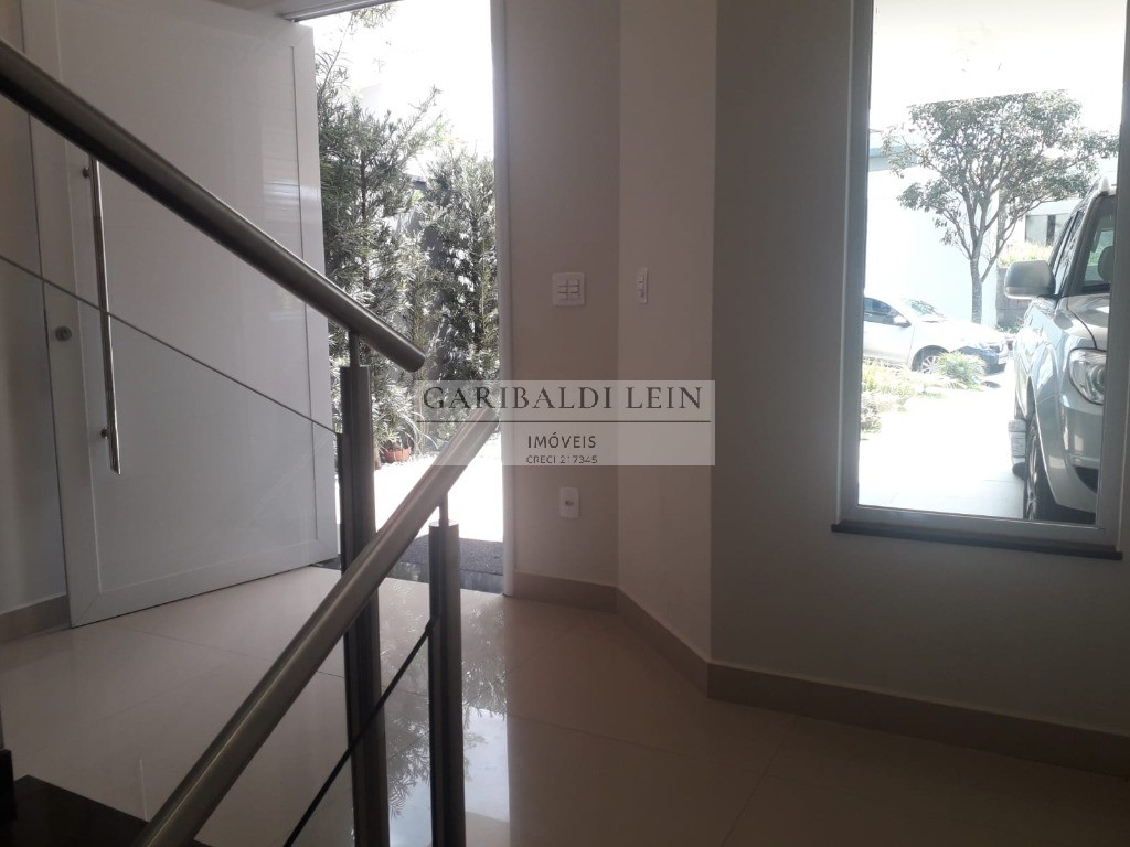Casa, 3 quartos, 200 m² - Foto 4