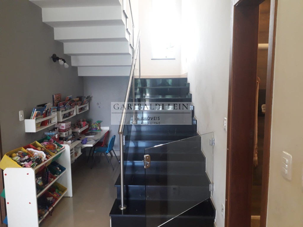 Casa, 3 quartos, 200 m² - Foto 33