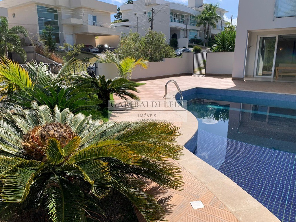 Casa residencial em valinhos - sp, chácaras silvania