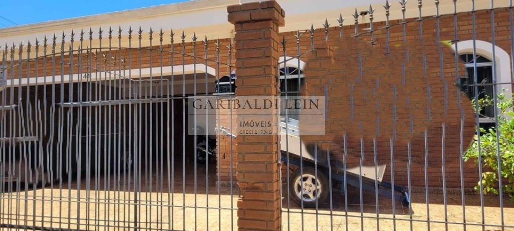 Casa, 3 quartos, 211 m² - Foto 4