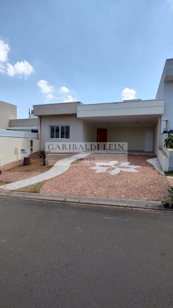 Casa, 3 quartos, 158 m² - Foto 1