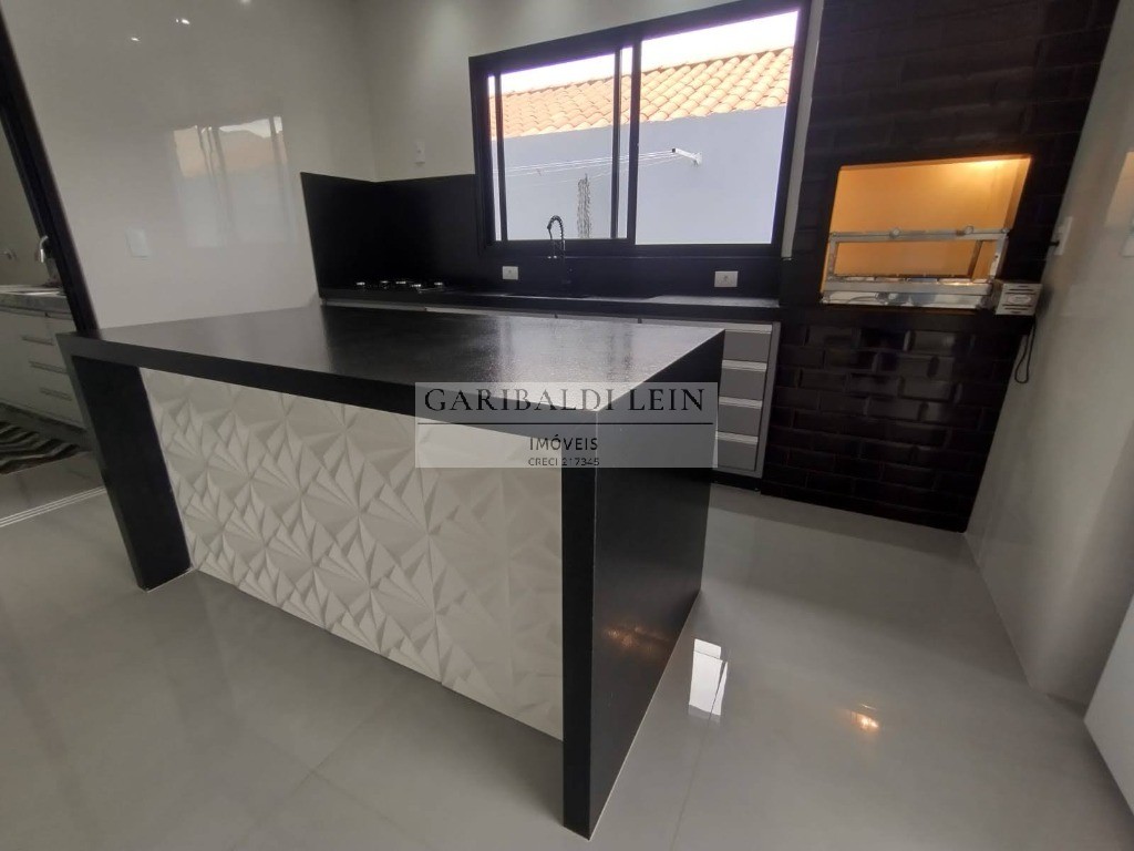 Casa, 3 quartos, 244 m² - Foto 7