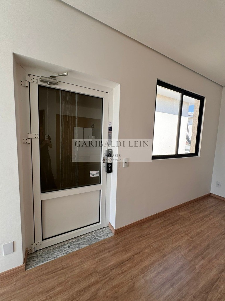 Casa, 3 quartos, 209 m² - Foto 4