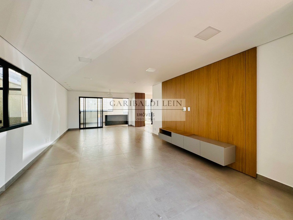 Casa, 3 quartos, 209 m² - Foto 9