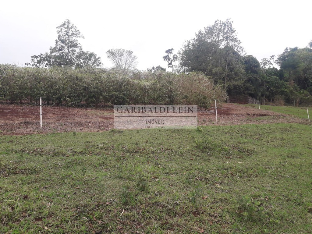SITIO RURAL em São Tomás de Aquino - MG, AGUA RASA