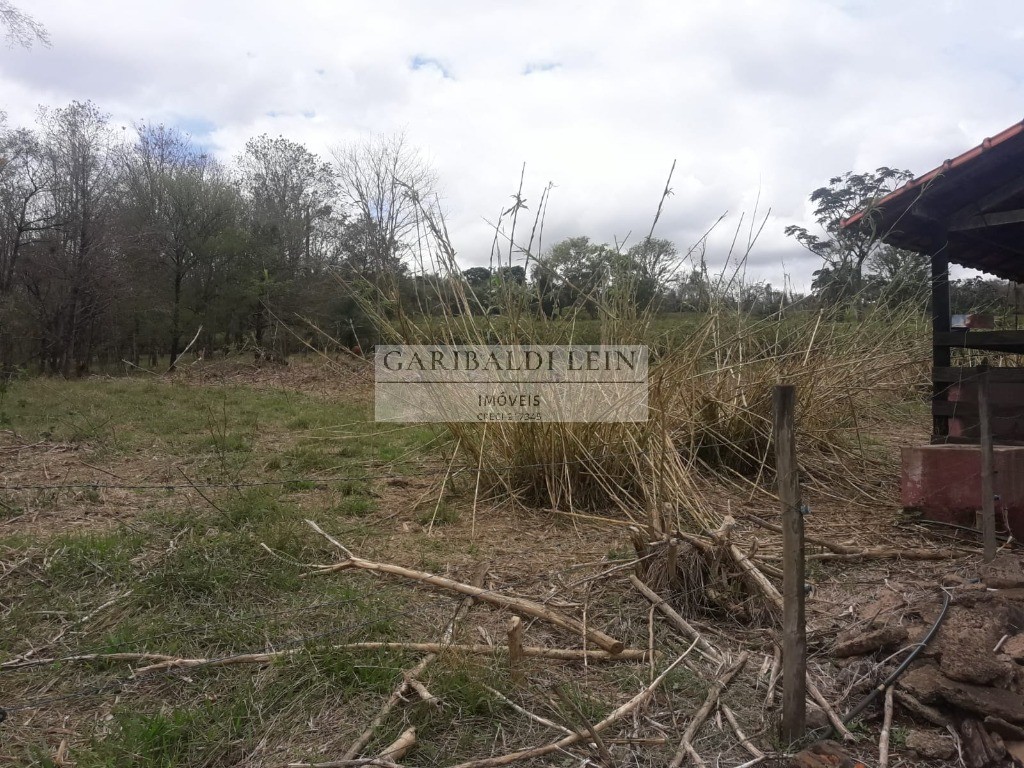 SITIO RURAL em São Tomás de Aquino - MG, AGUA RASA