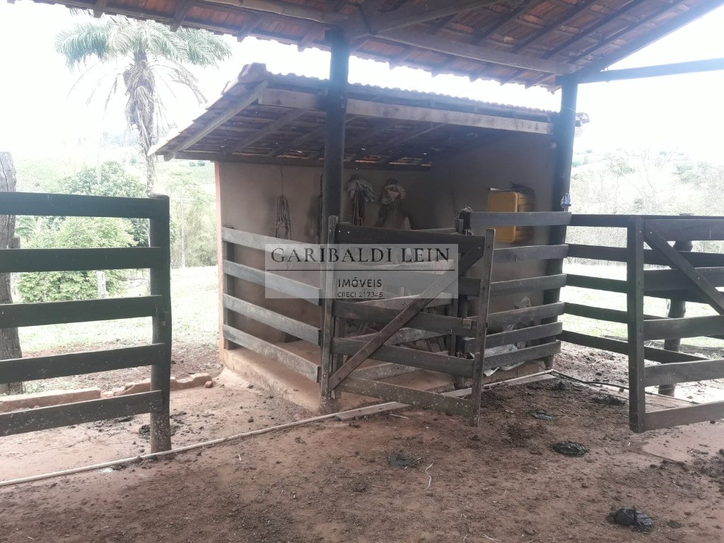 Sitio rural em são tomás de aquino - mg, agua rasa