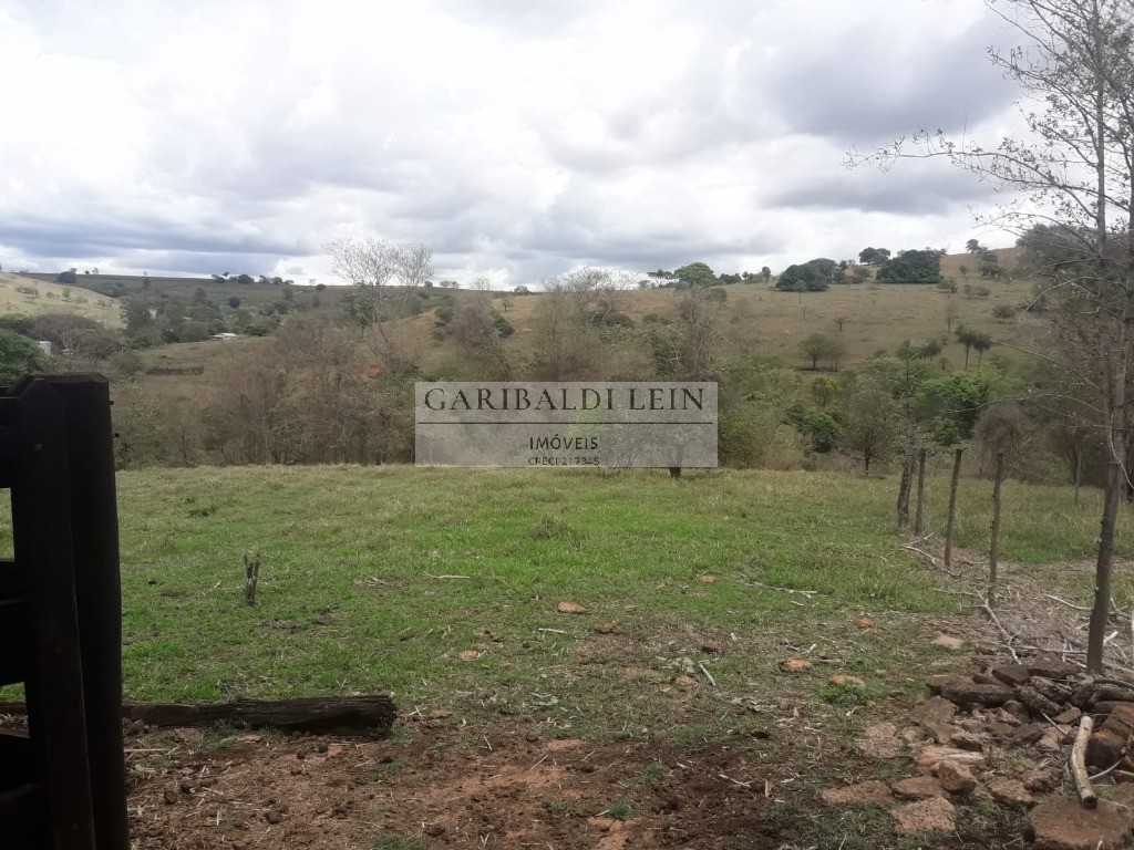 SITIO RURAL em São Tomás de Aquino - MG, AGUA RASA