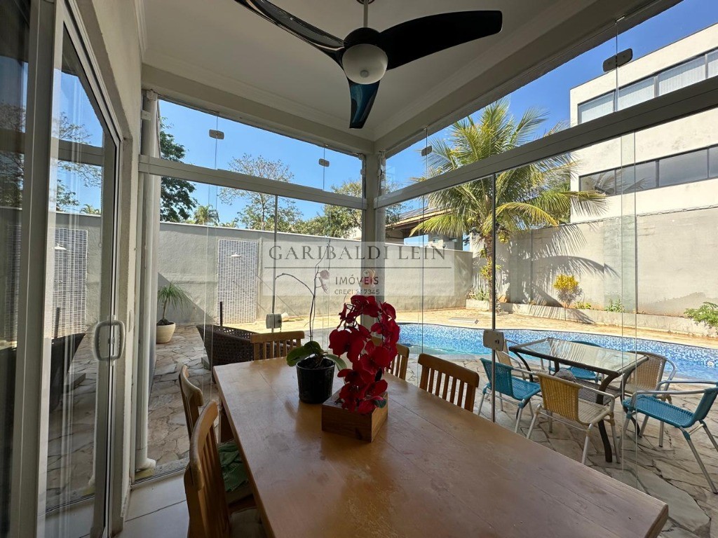 Casa, 4 quartos, 324 m² - Foto 28