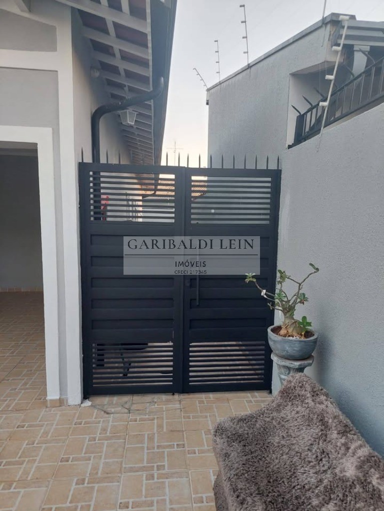 Casa, 3 quartos, 117 m² - Foto 2