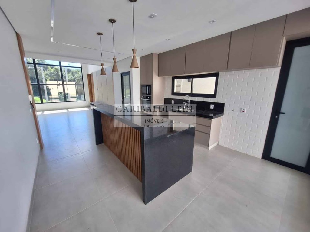 Casa, 3 quartos, 274 m² - Foto 8