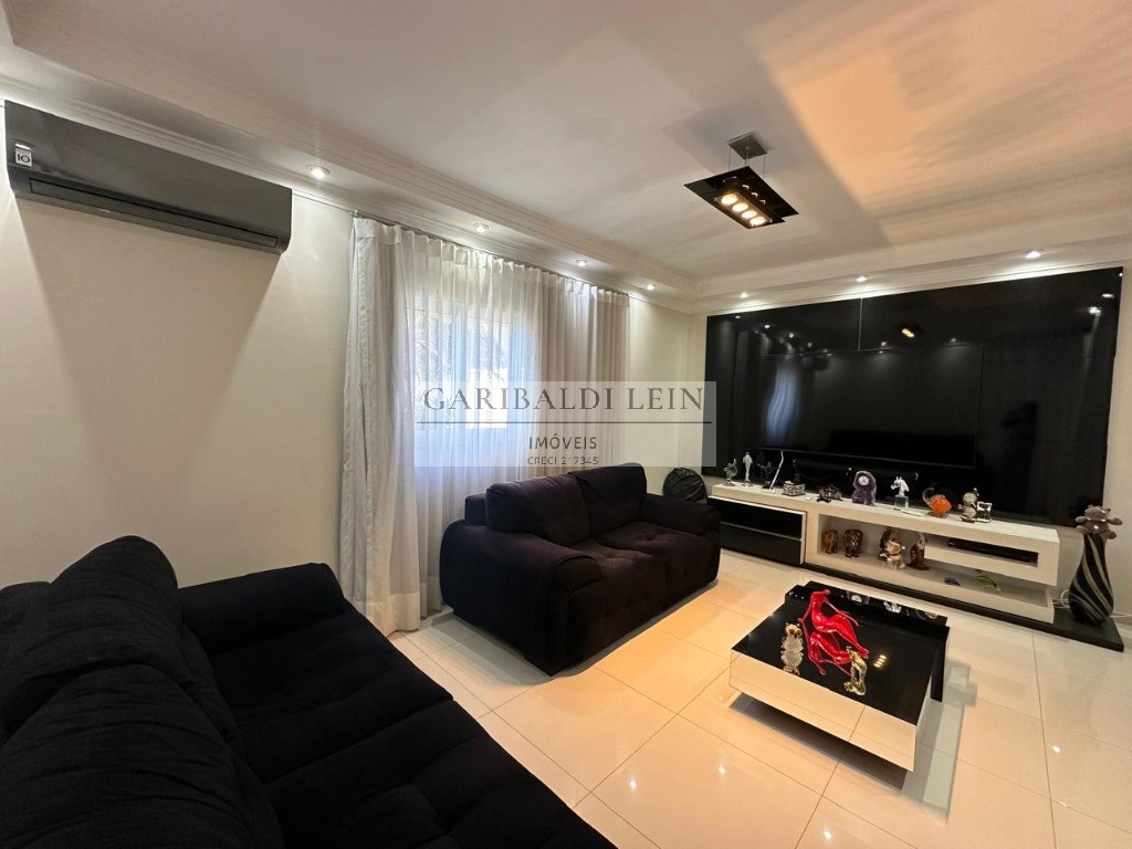 Casa, 4 quartos, 324 m² - Foto 3