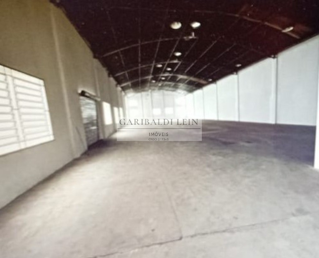 Depósito-Galpão, 750 m² - Foto 1